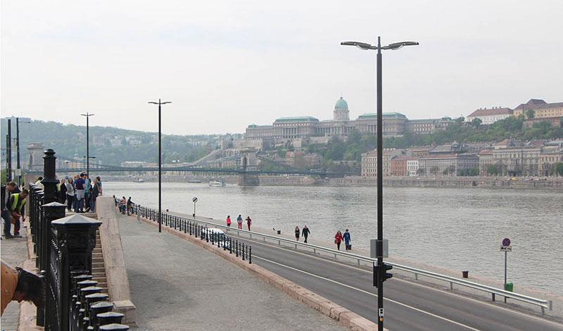 LED Street Light Projects In Britain ब्रिटनमधील एलईडी स्ट्रीट लाइट प्रकल्प