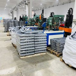 अॅल्युमिनियम-लाइट-हाउसिंग