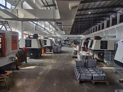 एलईडी प्रकाश रिकामे घर